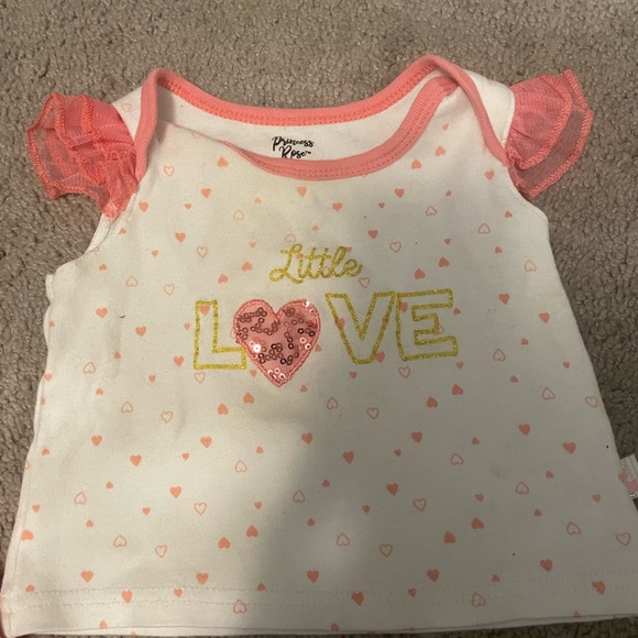 Leopard Print and Floral Baby Outfit Set - Picture 2 of 8